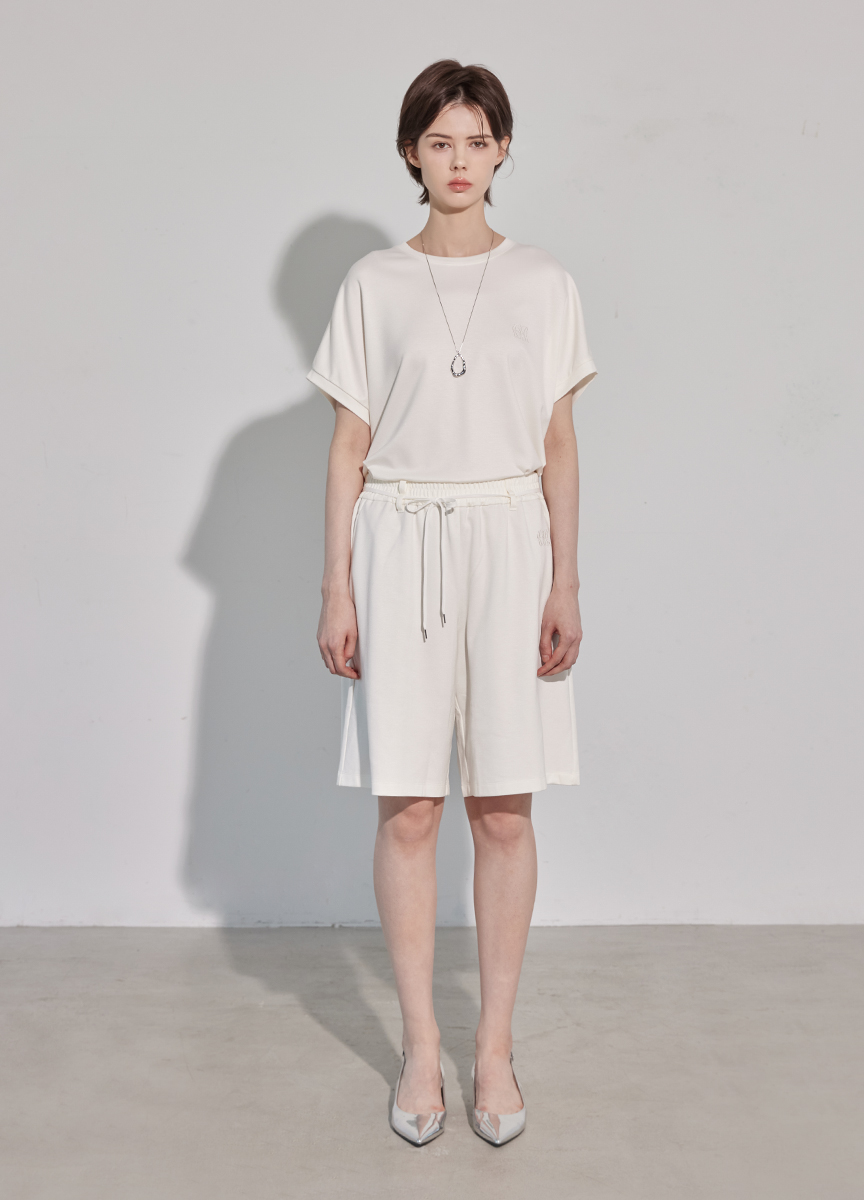 柔挺腰綁帶設計短褲